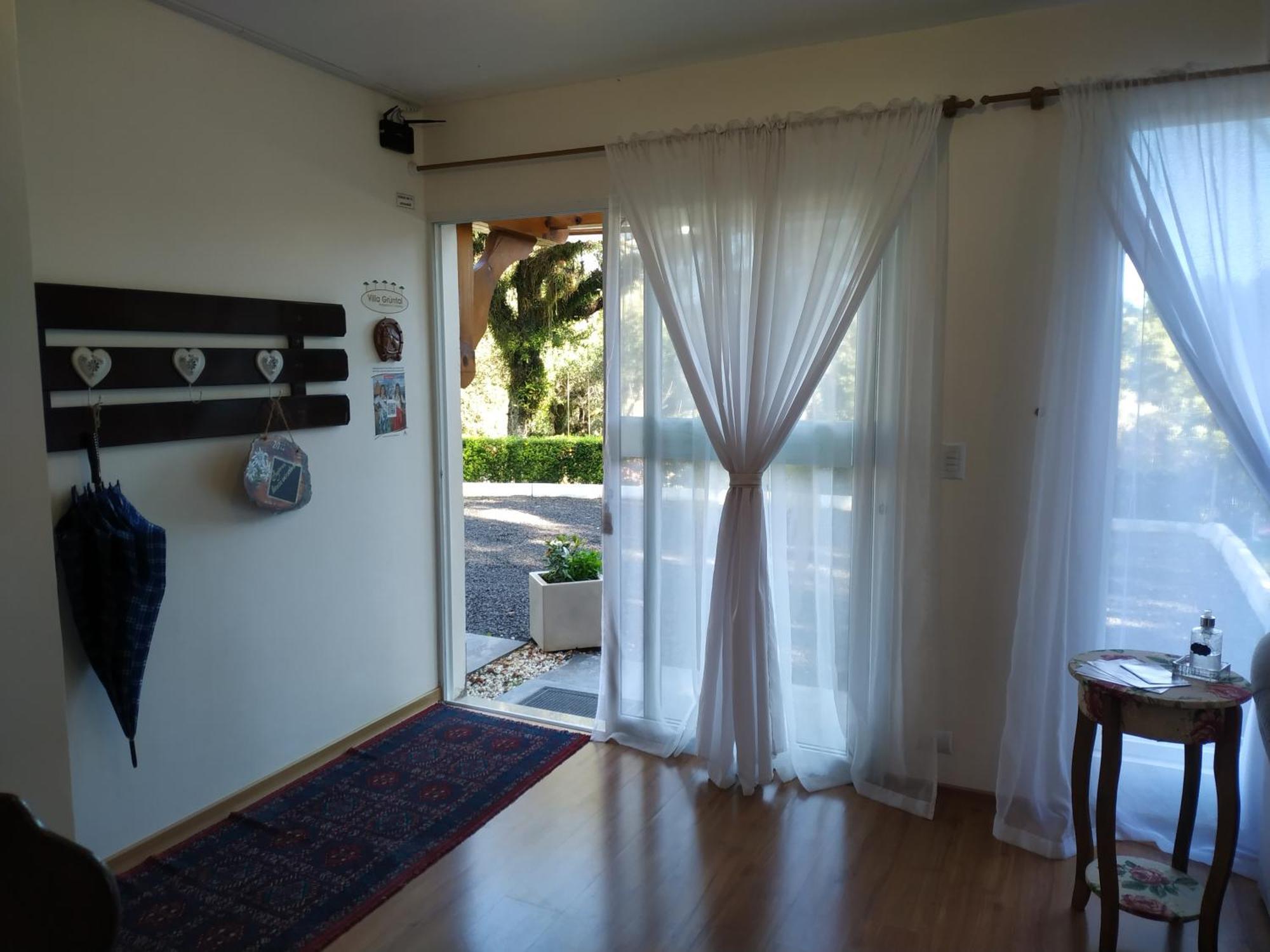 Treze Tílias Villa Gruntal Hospedaria חדר תמונה